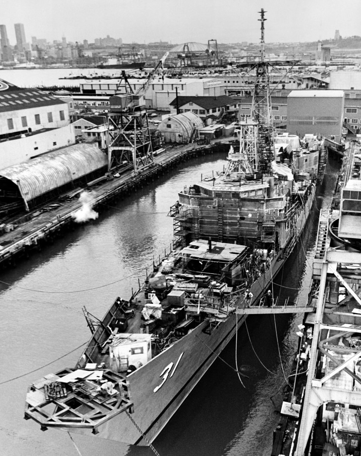 25 February 1981: USS Stark FFG-31 under construction at Todd Pacific Shipyards Corp.